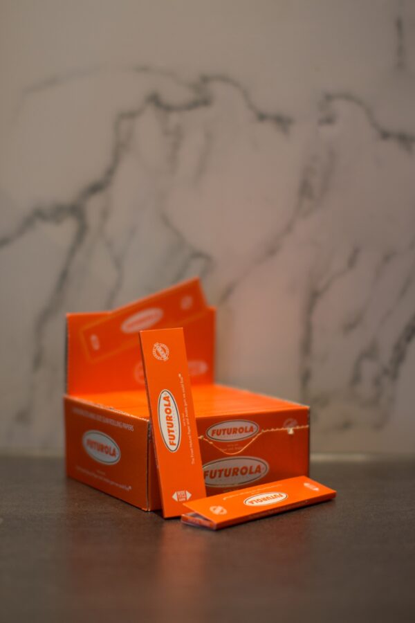 Futurola Orange King Size Slim